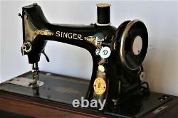 1927 Singer Sewing Machine No. 99-13, Knee Control, Light, Bentwood Case withKey