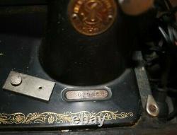 1928 Singer Model 15 Sewing Machine AC028268