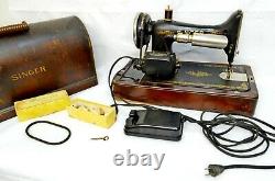1928 Singer Sewing Machine With Bent Wood Case And Key 201902480
