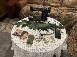 1950 Singer 201-2 Sewing Machine withInstructions, Many Accessories, VGC