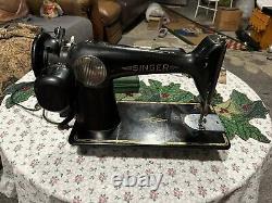 1950 Singer 201-2 Sewing Machine withInstructions, Many Accessories, VGC