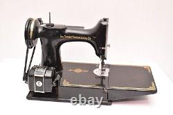 1951 SINGER 221 FEATHERWEIGHT SEWING MACHINE -With Pedal & Case Vintage