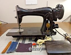 1953 SINGER 15-91 Sewing Machine Gear Drive SERVICED Denim Leather