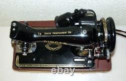 1959 Singer 99k Sewing Machine With Original Case