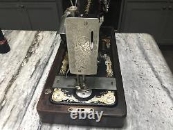 ANTIQUE 1925'SINGER' ELECTRIC SEWING MACHINE WithBENTWOOD CASE # AA280588 EXC