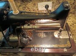 ANTIQUE 1926 SINGER SEWING MACHINE HANDCRANK ELECTRIC with CASE KNEE BAR