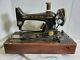 Antique Singer Manufacturing Electric Sewing Machine With Bentwood Case Bu7-e