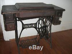 ANTIQUE SINGER SEWING MACHINE Redeye Model 66 Treadle Oak Cabinet 1920