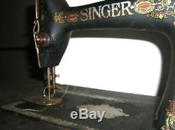 ANTIQUE SINGER SEWING MACHINE Redeye Model 66 Treadle Oak Cabinet 1920