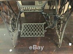 ANTIQUE SINGER SEWING MACHINE Redeye Model 66 Treadle Oak Cabinet 1920