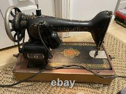 ANTIQUE SINGER SEWING MACHINE Tabletop With Case Gorgeous Inlay Light Works