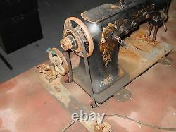 ANTIQUE SINGER SEWING MACHINE, The Standard Sewing Machine Co. Cleveland O