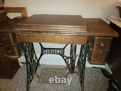 ANTIQUE SINGER TREADLE SEWING MACHINE CAST IRON TABLE BASE Cabinet Red Eye