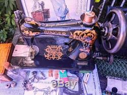 Amazing Antique Singer 15-31 industrial treadle sewing machine, accessories, c1904