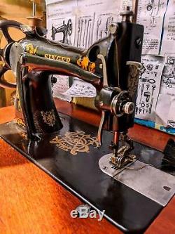 Amazing Antique Singer 15-31 industrial treadle sewing machine, accessories, c1904