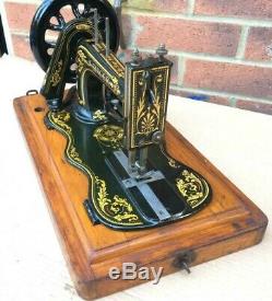 Antique 1888 Singer 12K Fiddle base Hand crank Sewing Machine with Acanthus