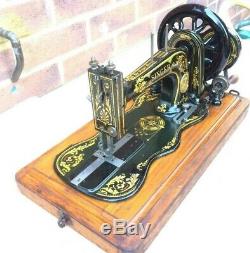 Antique 1888 Singer 12K Fiddle base Hand crank Sewing Machine with Acanthus