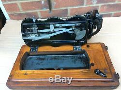 Antique 1888 Singer 12K Fiddle base Hand crank Sewing Machine with Acanthus
