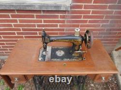 Antique 1891 Singer Sphinx Treadle Sewing Machine with Coffin Top LOCAL PK UP