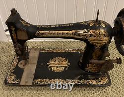 Antique 1892 Singer Sewing Machine Cast Iron Hand Cranked Manual Rare Find LOOK