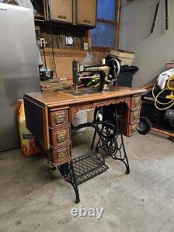 Antique 1894 Singer Sewing Machine Great Working Condition Rare