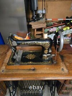 Antique 1894 Singer Sewing Machine Great Working Condition Rare