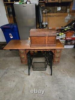 Antique 1894 Singer Sewing Machine Great Working Condition Rare