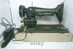 Antique 1900 G Series Singer Sewing Machine #G5037991- Motor & Light Attachments