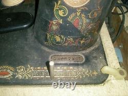 Antique 1900 G Series Singer Sewing Machine #G5037991- Motor & Light Attachments