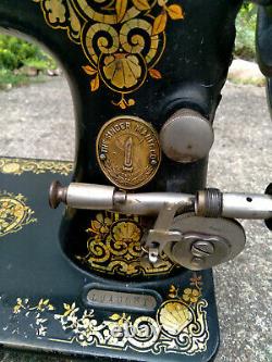 Antique 1901 Singer Model 27 Sewing Machine Gingerbread Tiffany Decals Working