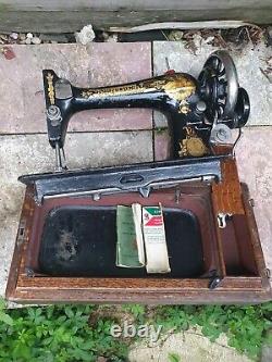 Antique 1902 Singer 27k Memphis Egyptian Sphinx Decals Handcrank Sewing Machine