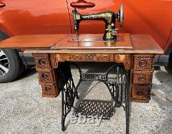 Antique 1902 Singer Treadle 7 Drawer Sewing Machine Oak #K158792 WithParts + Box