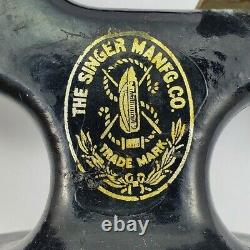 Antique 1910/14 Toy Singer Sewing Machine Cast Iron Oval Base Black Enamel