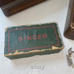 Antique 1910 Singer 128K Vintage Sewing Machine La Vencedora Original Works read