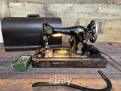 Antique 1910 Singer Model 66 Or 99 Sewing Machine Plus Extra Parts