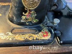 Antique 1910 Singer Model 66 Or 99 Sewing Machine Plus Extra Parts