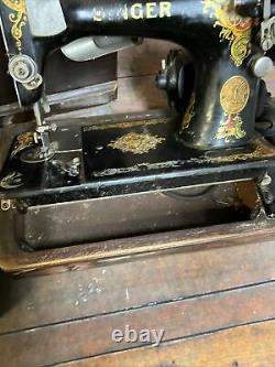 Antique 1910 Singer Model 66 Or 99 Sewing Machine Plus Extra Parts