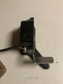 Antique 1910 Singer Sewing Machine Handcrank withpedal G0154633 Serial No. 2104194