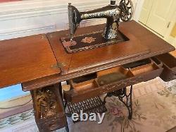 Antique 1910 Singer Sewing Machine Treadle Cabinet unbelievable condition rare