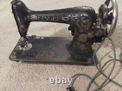 Antique 1911 Singer Sewing Machine With Foot Motor Controller & Motor B. U. 7-E