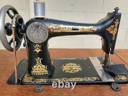 Antique 1912 Singer Treadle 7 Drawer Sewing Machine Oak S/N G2095795, Working