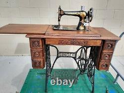 Antique 1912 Singer Treadle 7 Drawer Sewing Machine Oak S/N G2095795, Working