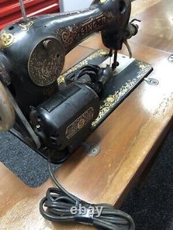 Antique 1914 Singer 15 Sewing Machine