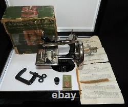 Antique 1914 Singer Sewing Machine No. 20 Mini Midget Model