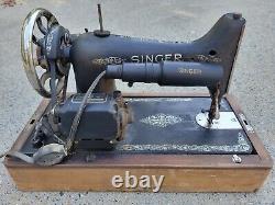 Antique 1918 Singer Sewing Machine Model 99K Bentwood Case Serial F8374477