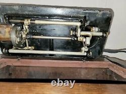 Antique 1920 Singer 15K sewing machine Head with tiffany decals rare Collectable