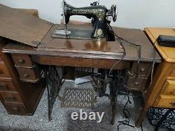 Antique 1920 Singer 15K sewing machine Head with tiffany decals rare Collectable