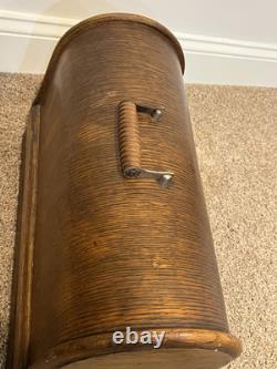 Antique 1920 Singer 228 Portable Sewing Machine With Book/Case/Pedal