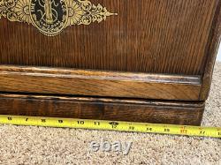 Antique 1920 Singer 228 Portable Sewing Machine With Book/Case/Pedal