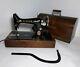 Antique 1922 Singer 99k Sewing Machine With Wood Case, Knee Pedal/lever Vintage